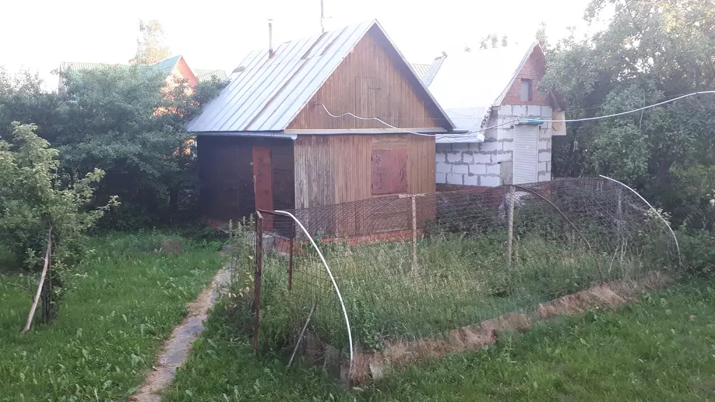 Продажа 2х этажного кирпичного дома!